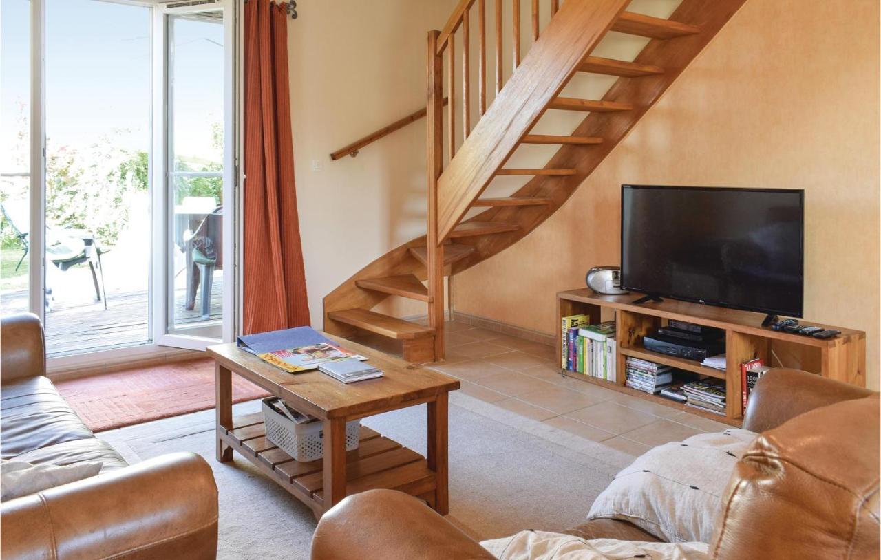 4 Bedroom Cozy Home In Port-En-Bessin-Huppain Exterior foto